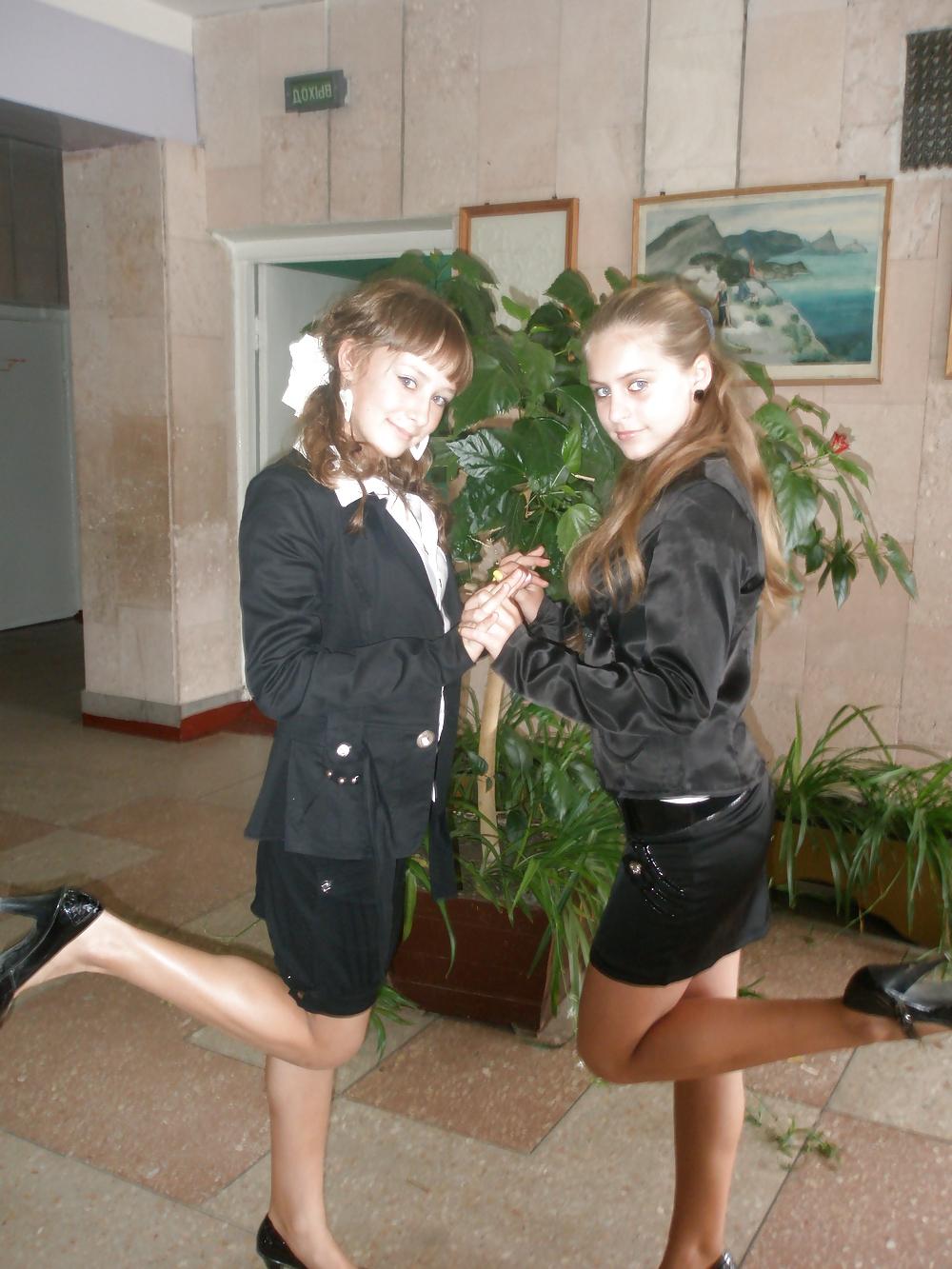 19P Ukrainian horny girls