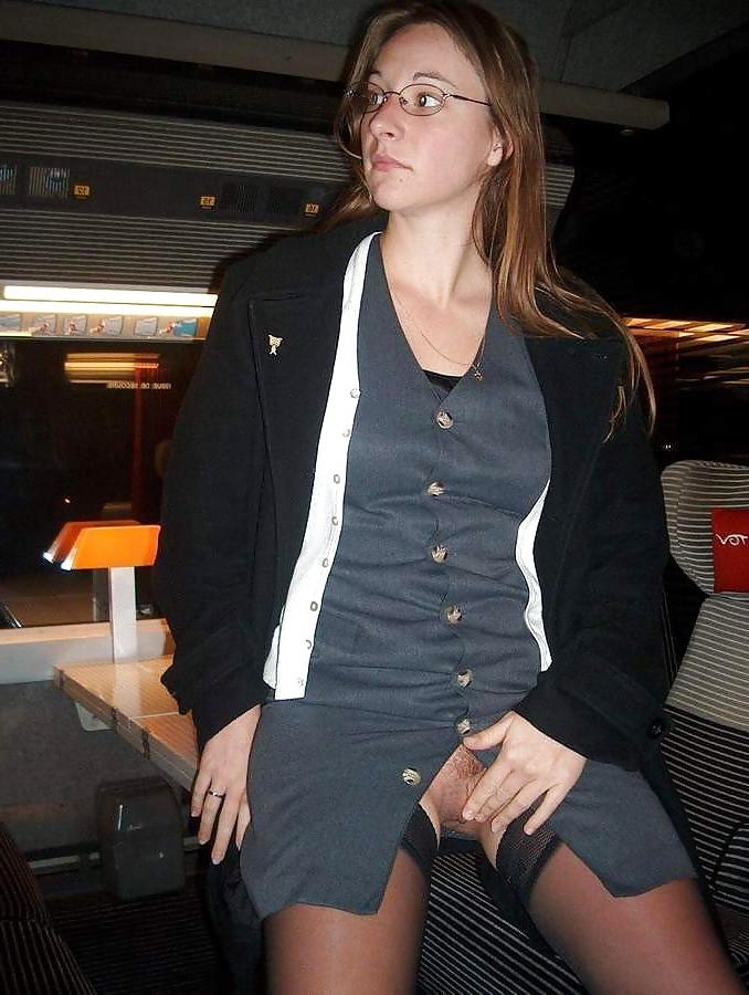 24P Is she forgot her slip 32.