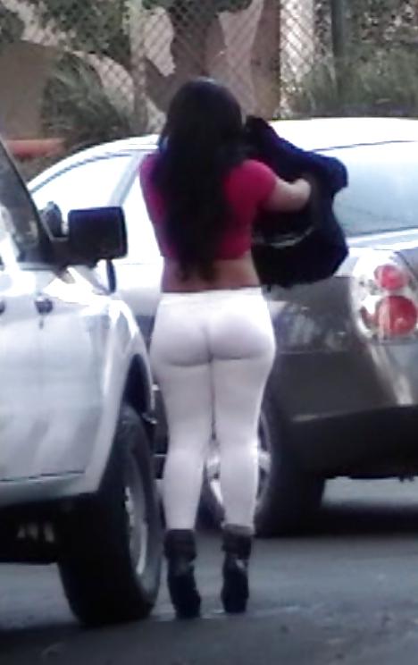 7P Putita bien rica esperando cliente