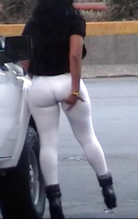 7P Putita bien rica esperando cliente