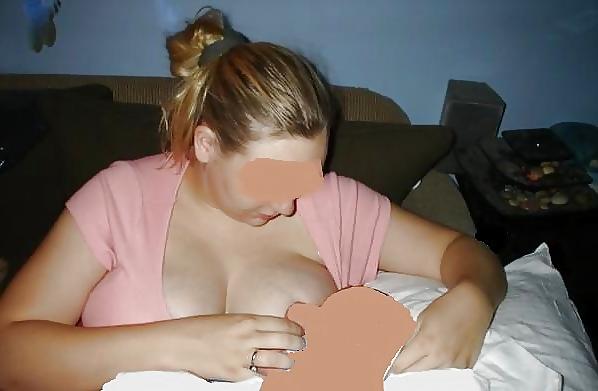 21P Down shirt cleavage shots