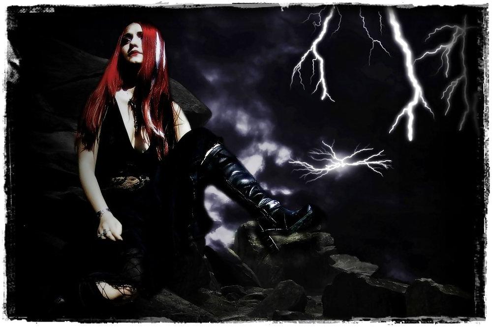 25P Gothic beauties 03