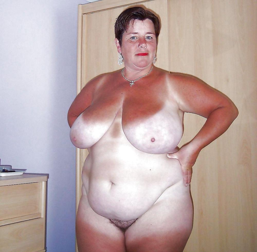 25P Hairy Bush, Big Boobs, & BBW's (part 8)