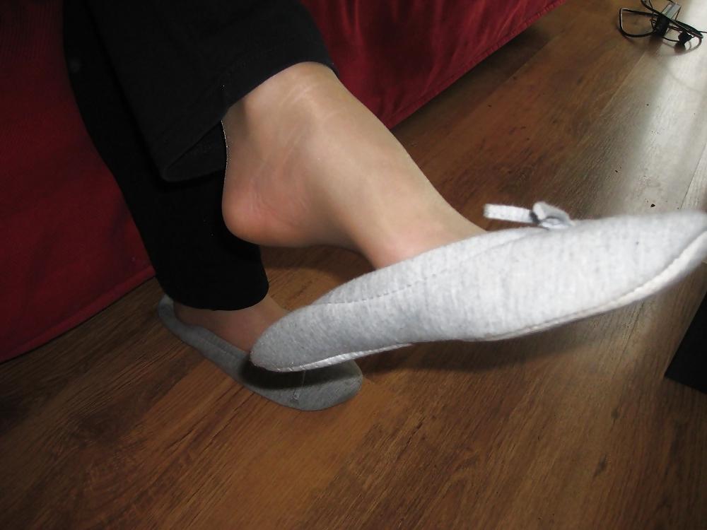 13P wife nylons feet balerin