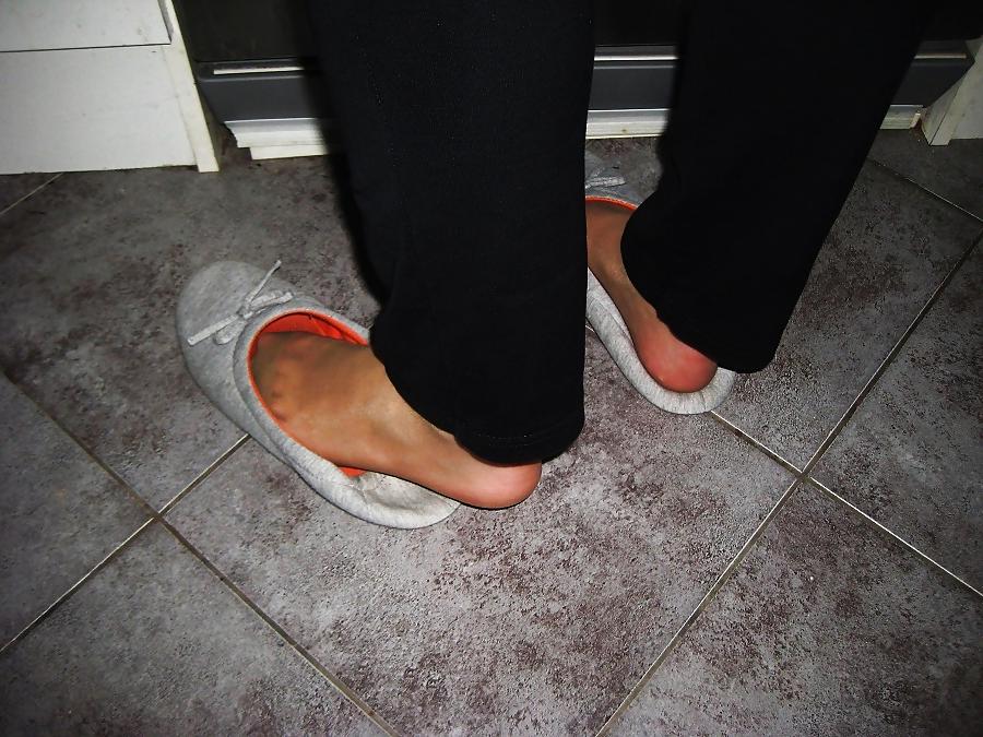 13P wife nylons feet balerin