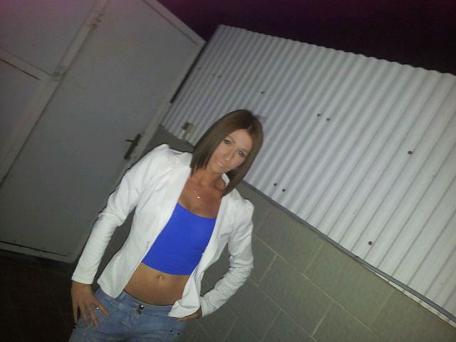 15P New stolen pics of Neighbor milf