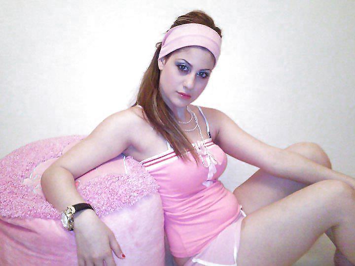 25P Arab-Turkish HOT ASS