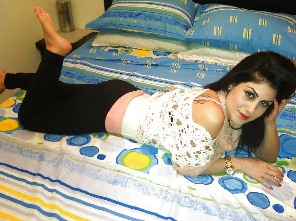 25P Arab-Turkish HOT ASS