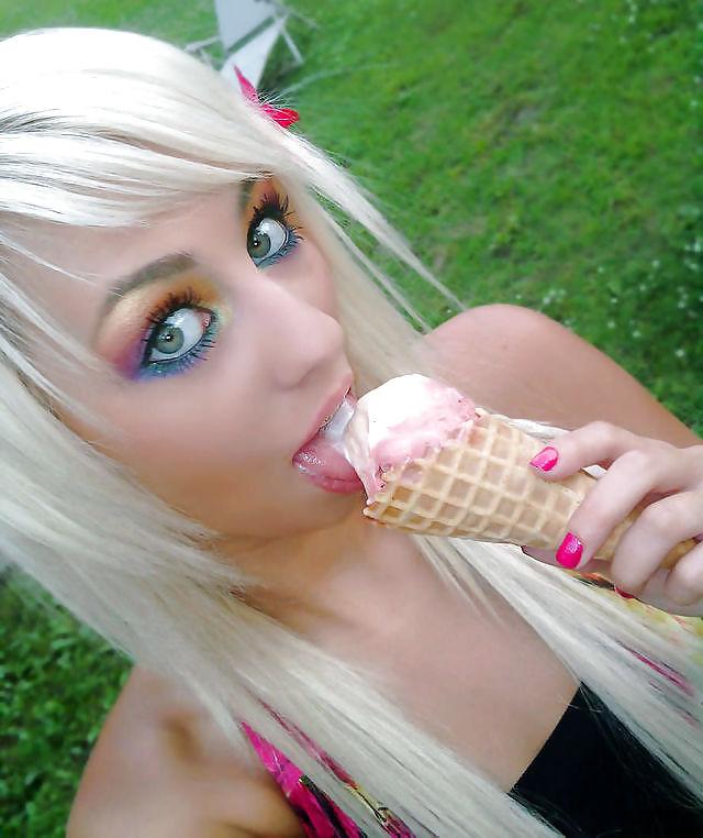 25P Classy vs Slutty Teens