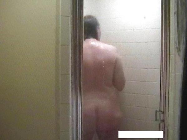 25P UGLY MATURE VOYEUR