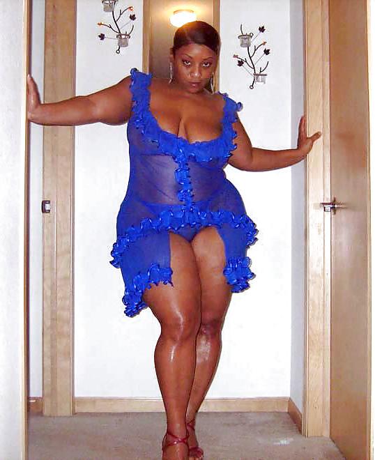 25P ALL KIND OF MATURE BLACK WOMEN PT.6
