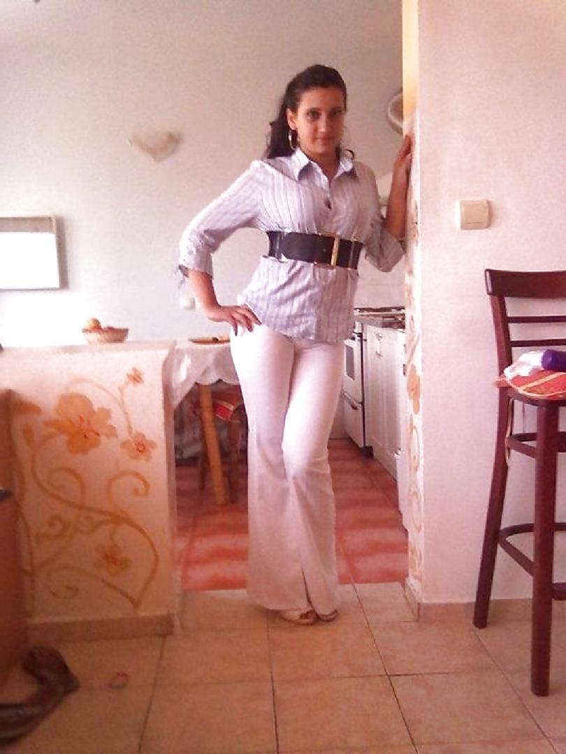 7P Turkish girl: emel