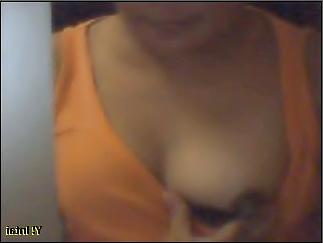 10P Asian granny webcam