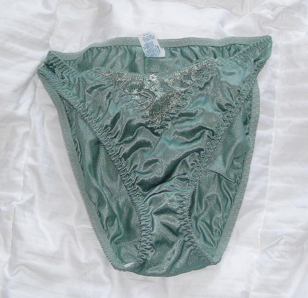 6P FamFriend's Wife's Underwear & Lingerie