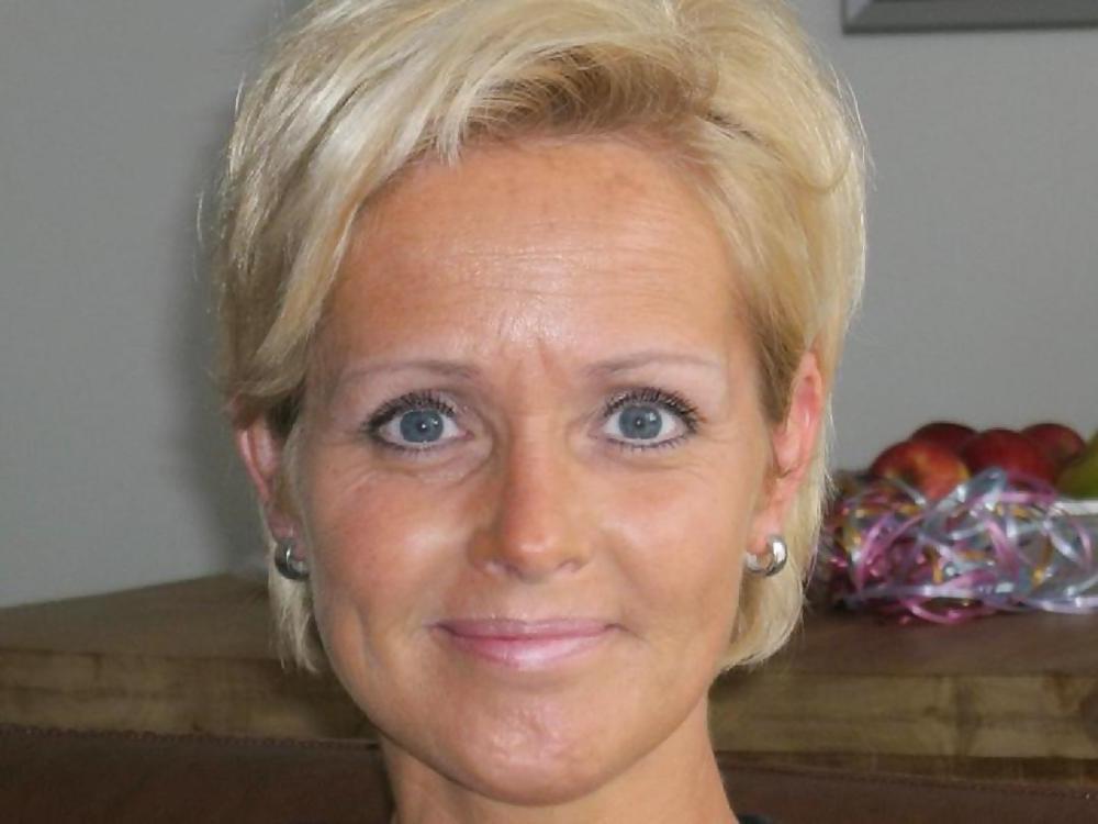 4P Mommy Needs A Cum Shower