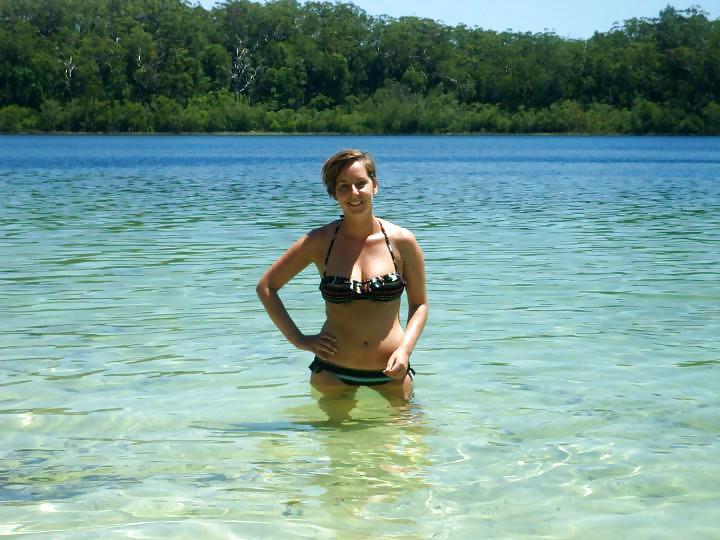 25P More facebook short hair hotties