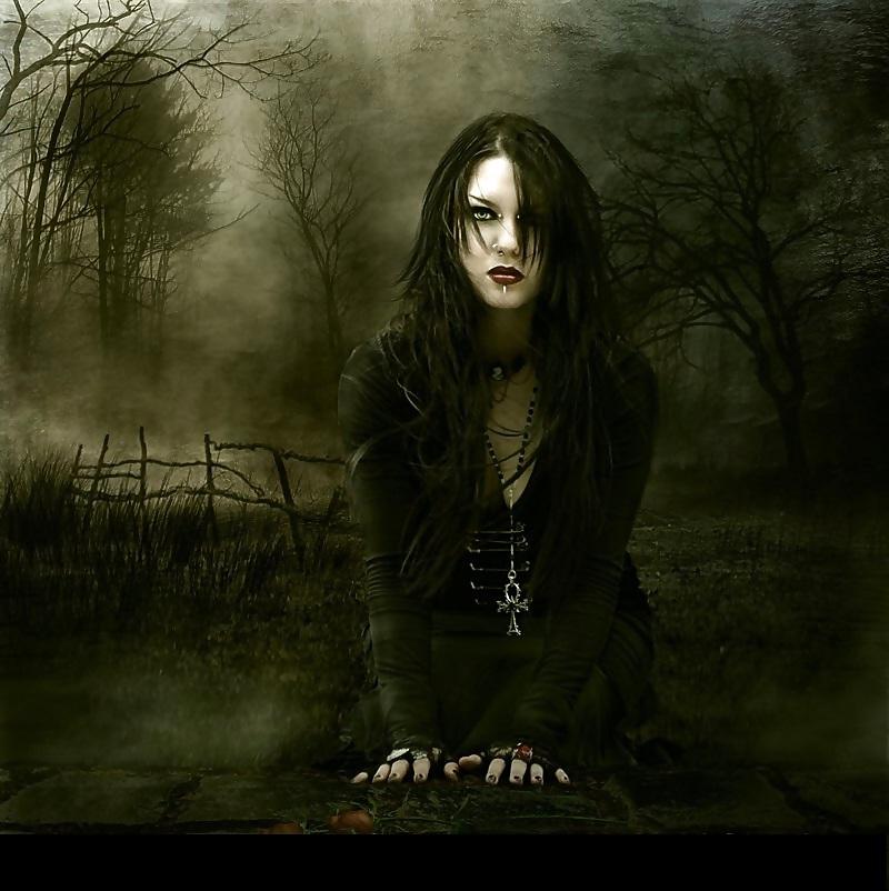 25P Gothic beauties 30