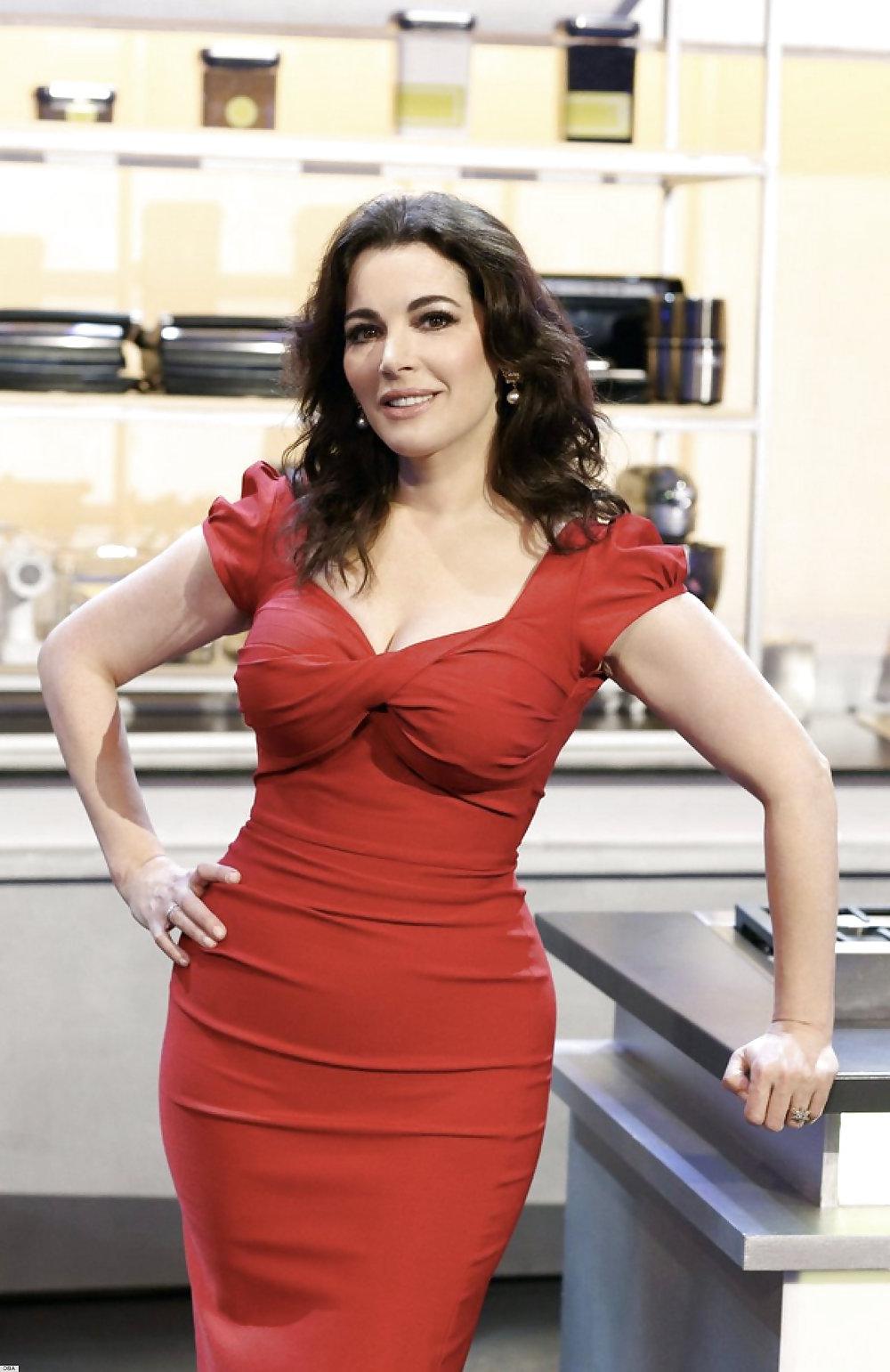 10P British TV MILFs that need it !