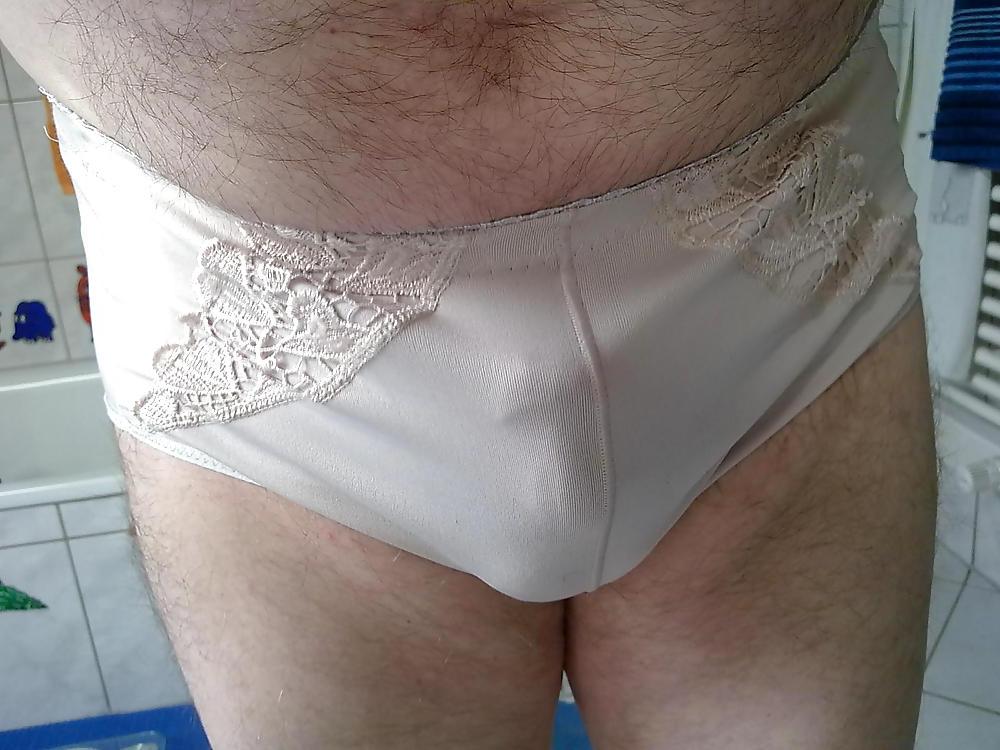 15P Der geile Slip meiner Frau