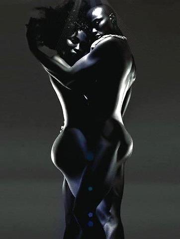 21P Black is beautiful for Black--Widow