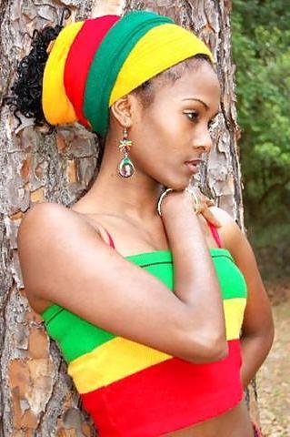 21P Black is beautiful for Black--Widow
