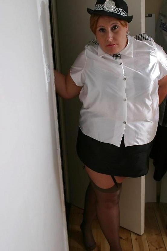 12P Mixed uniform pictures