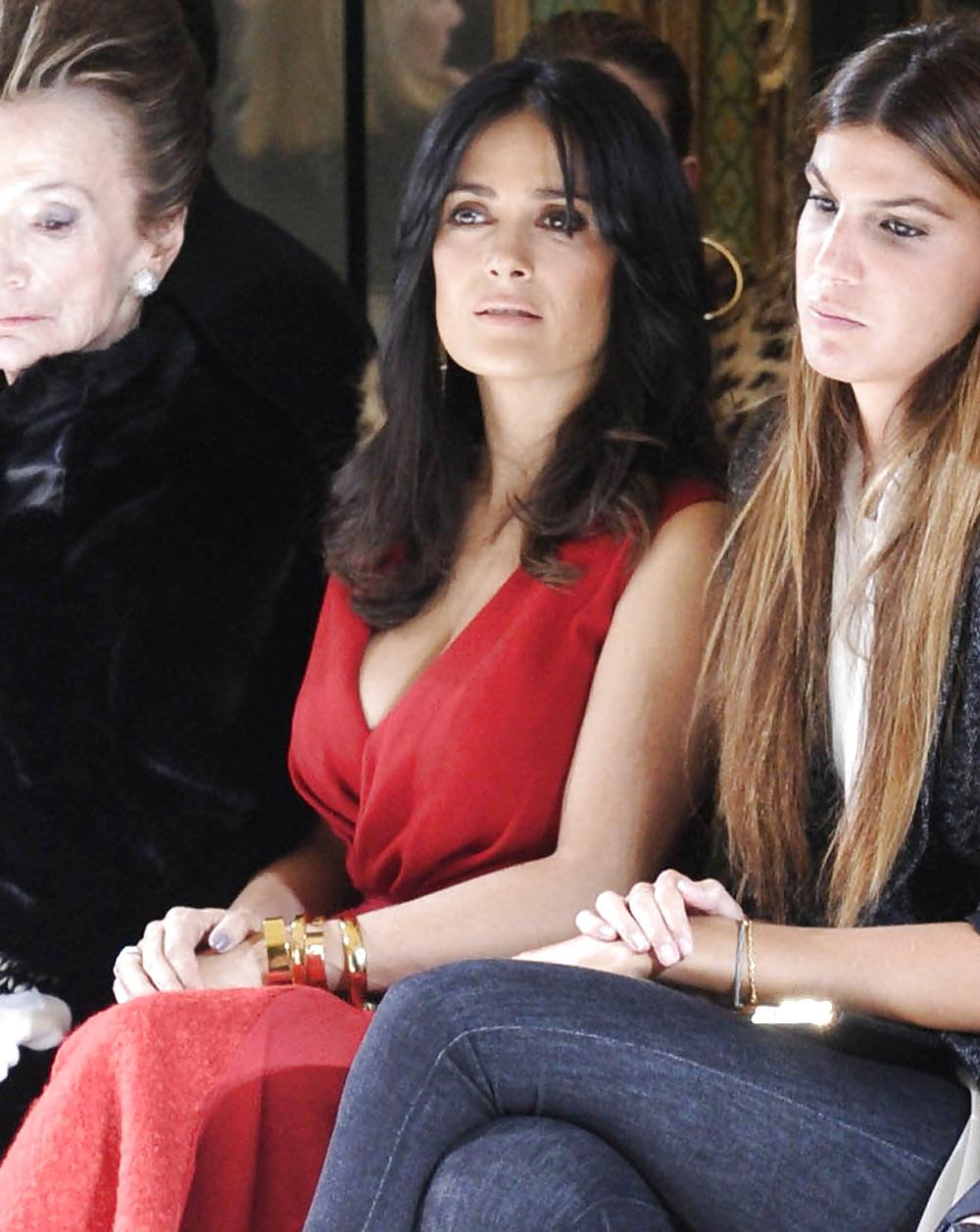 9P Salma Hayek - Busts Out The Fashionable Cleavage