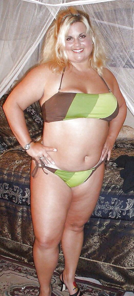 25P SEXY & SENSUAL BBW's-(GROWN & SEXY-V)