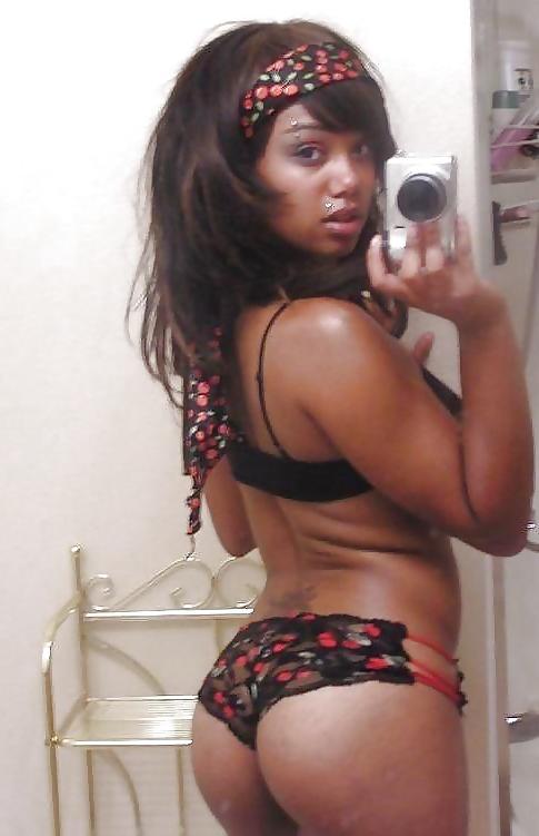 25P Amateur Black Girls 8