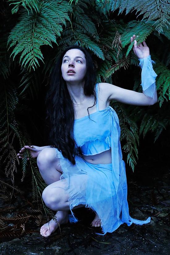 23P Women nature...