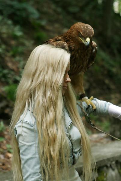 23P Women nature...