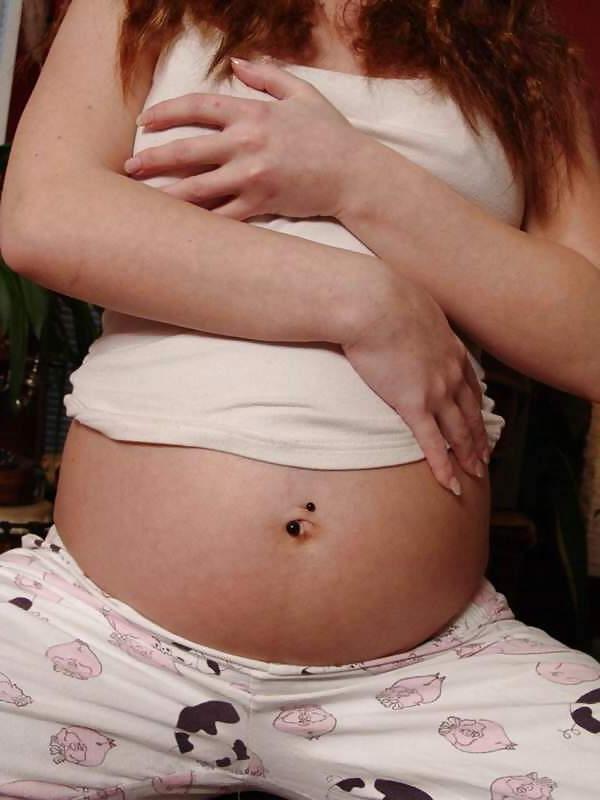 24P Gorgeous Pregnant Redhead Strips PJs