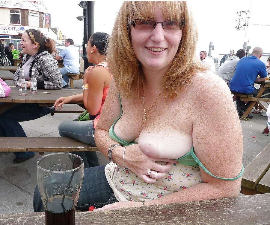12P Mature red milf 