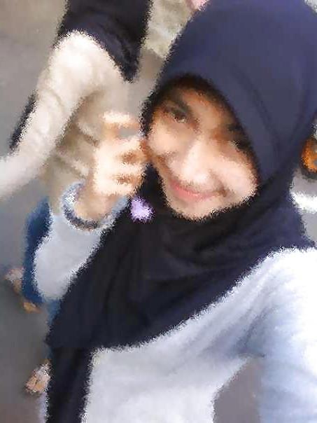 25P NUDE ASIAN HIJAB JILBAB