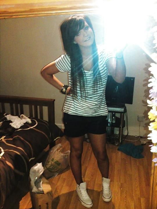 25P Simply stunning british teen girl nicole