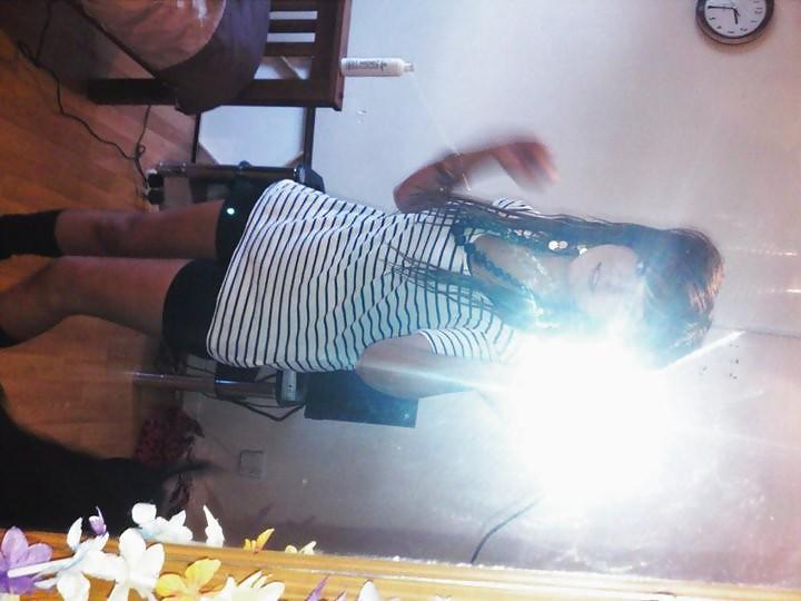 25P Simply stunning british teen girl nicole