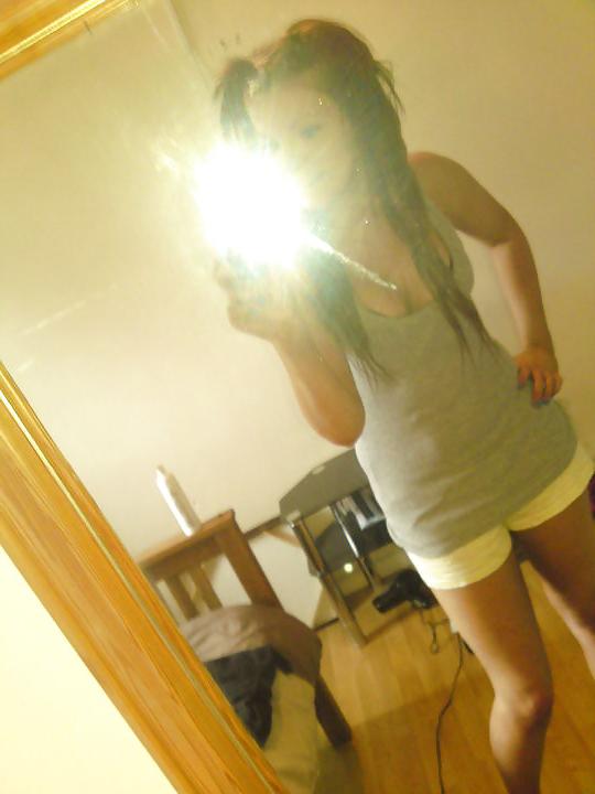 25P Simply stunning british teen girl nicole