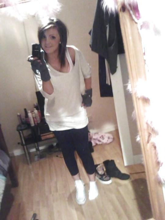 25P Simply stunning british teen girl nicole