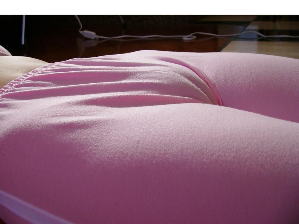 15P Asian teen sweatpants mound camel toe