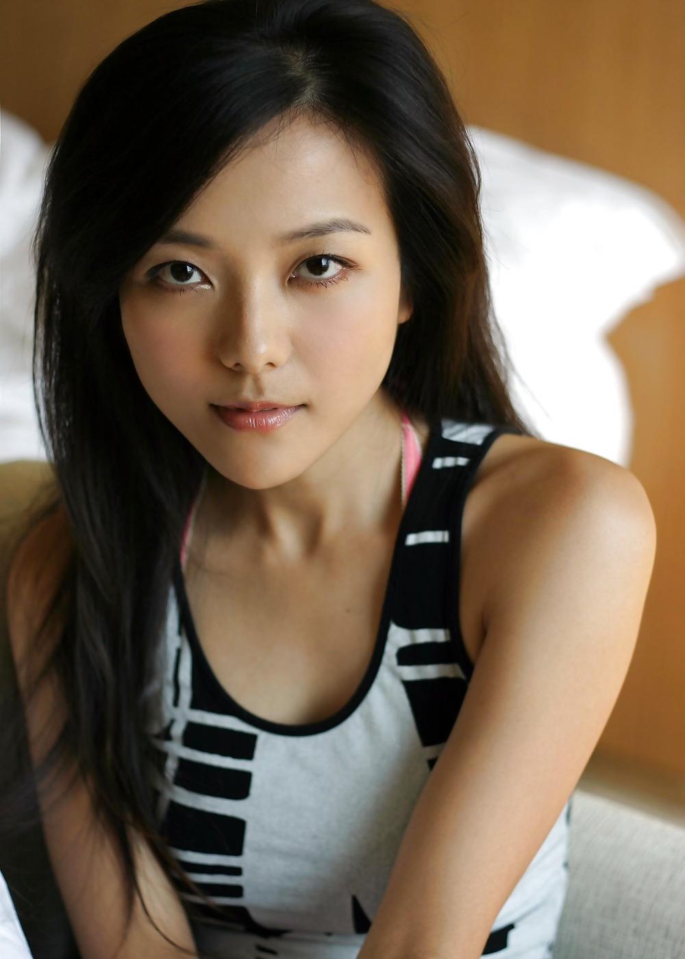20P Asian Non Nude HD 1