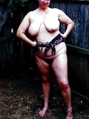 9P Saggy bbw tits and ass