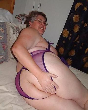 25P Grannies BBW Matures #20