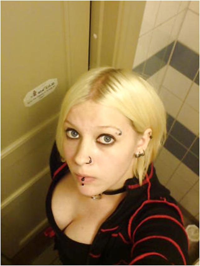 16P Blonde with nice cleavage