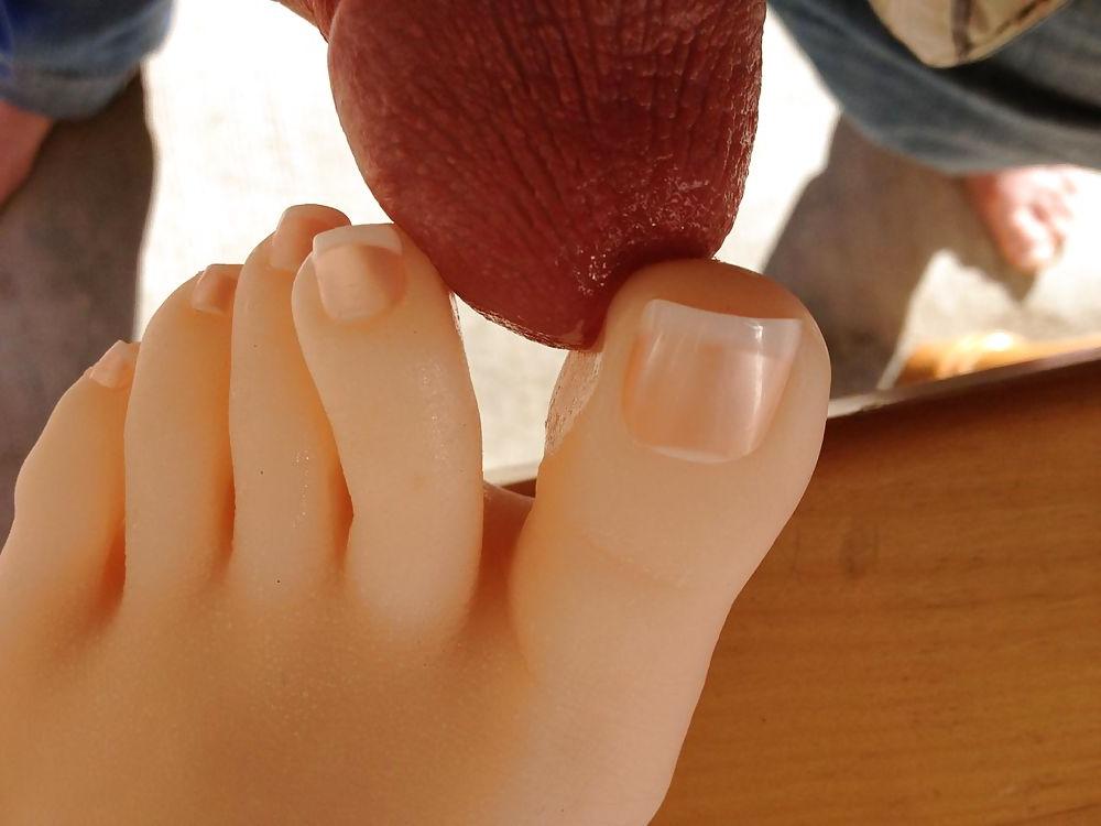 25P My Sister's friend's feet