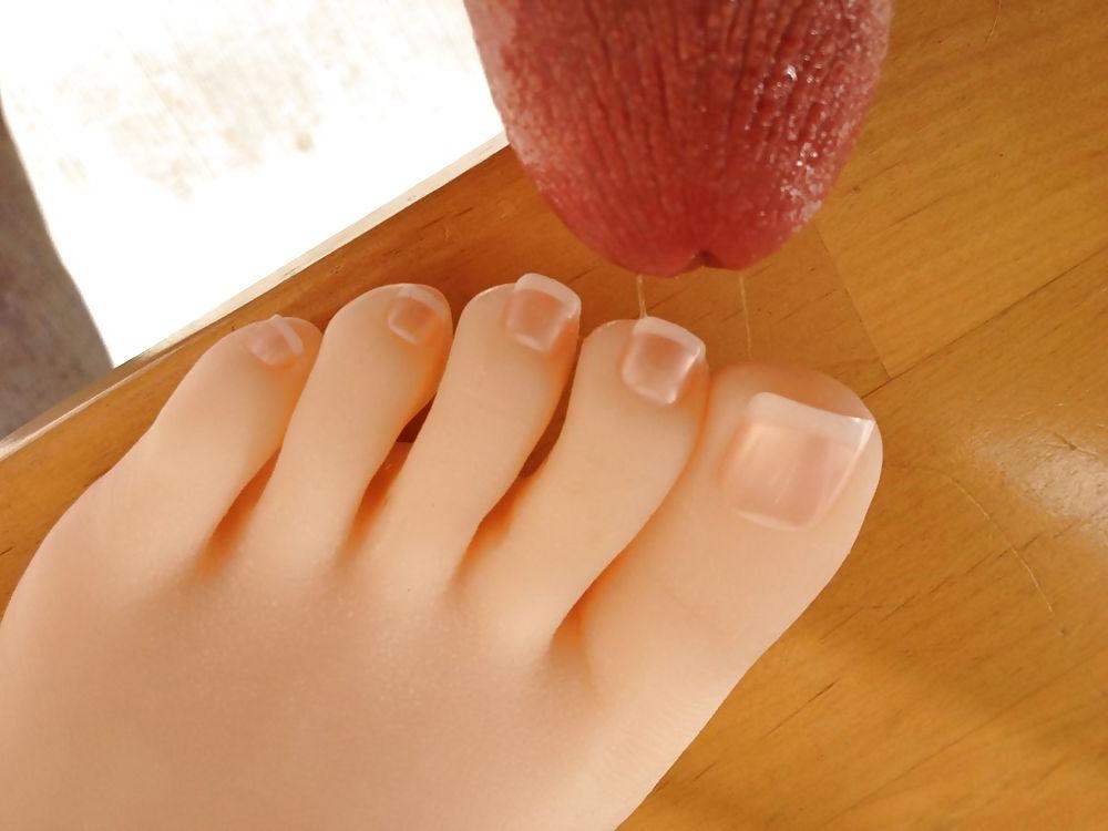 25P My Sister's friend's feet