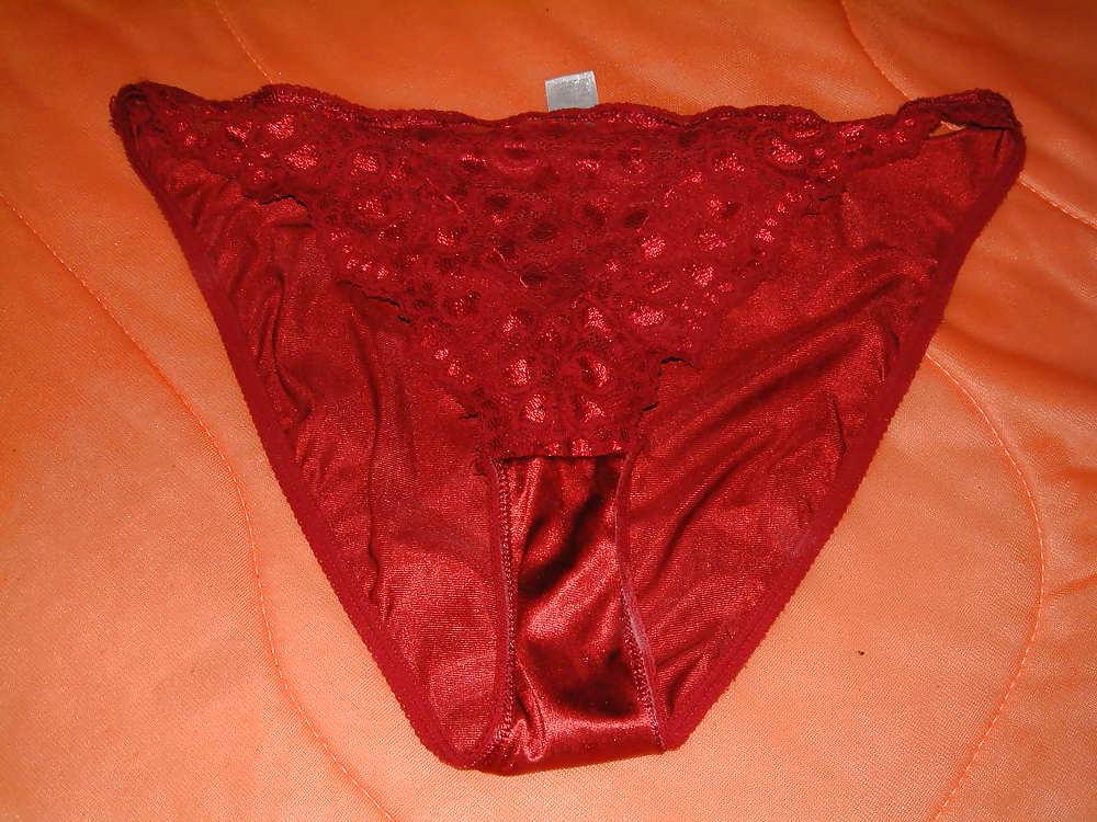 5P Red Silky Panty Cum 1