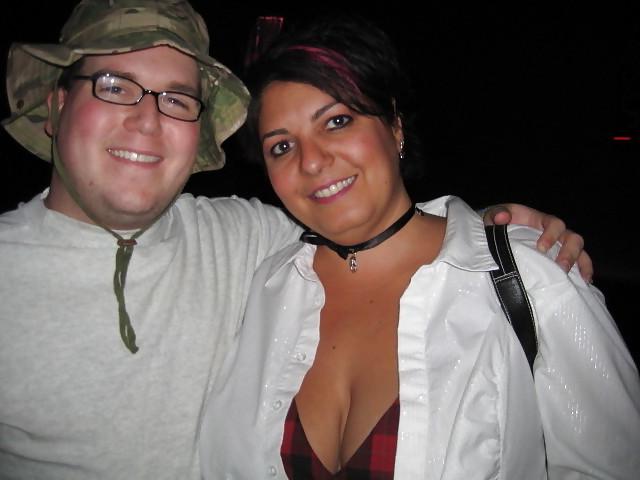 25P Bbw cleavage (NN)
