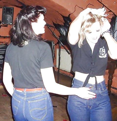 25P British MILF Sluts