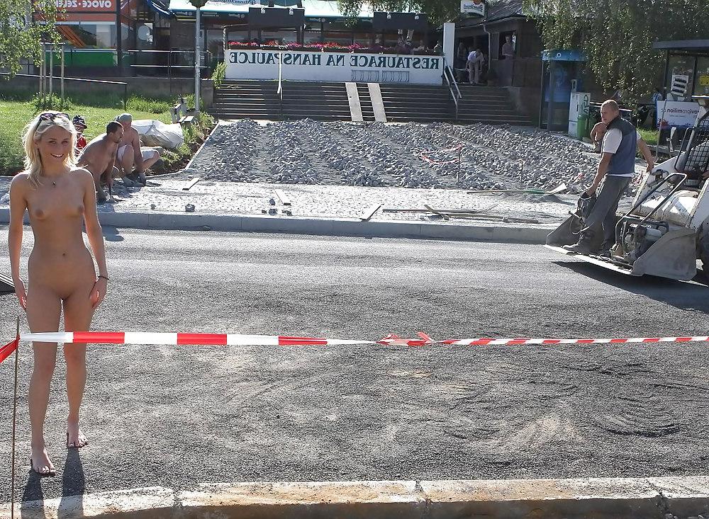25P Public nudity girls #12