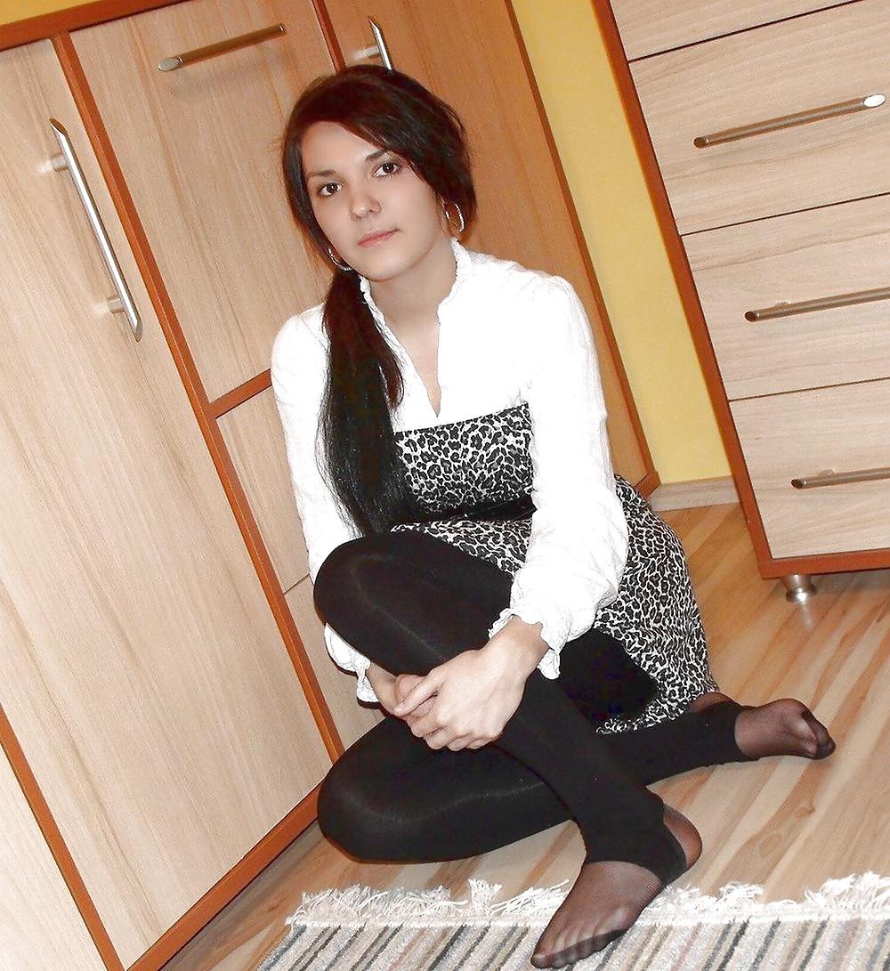 25P Nylon feet 3
